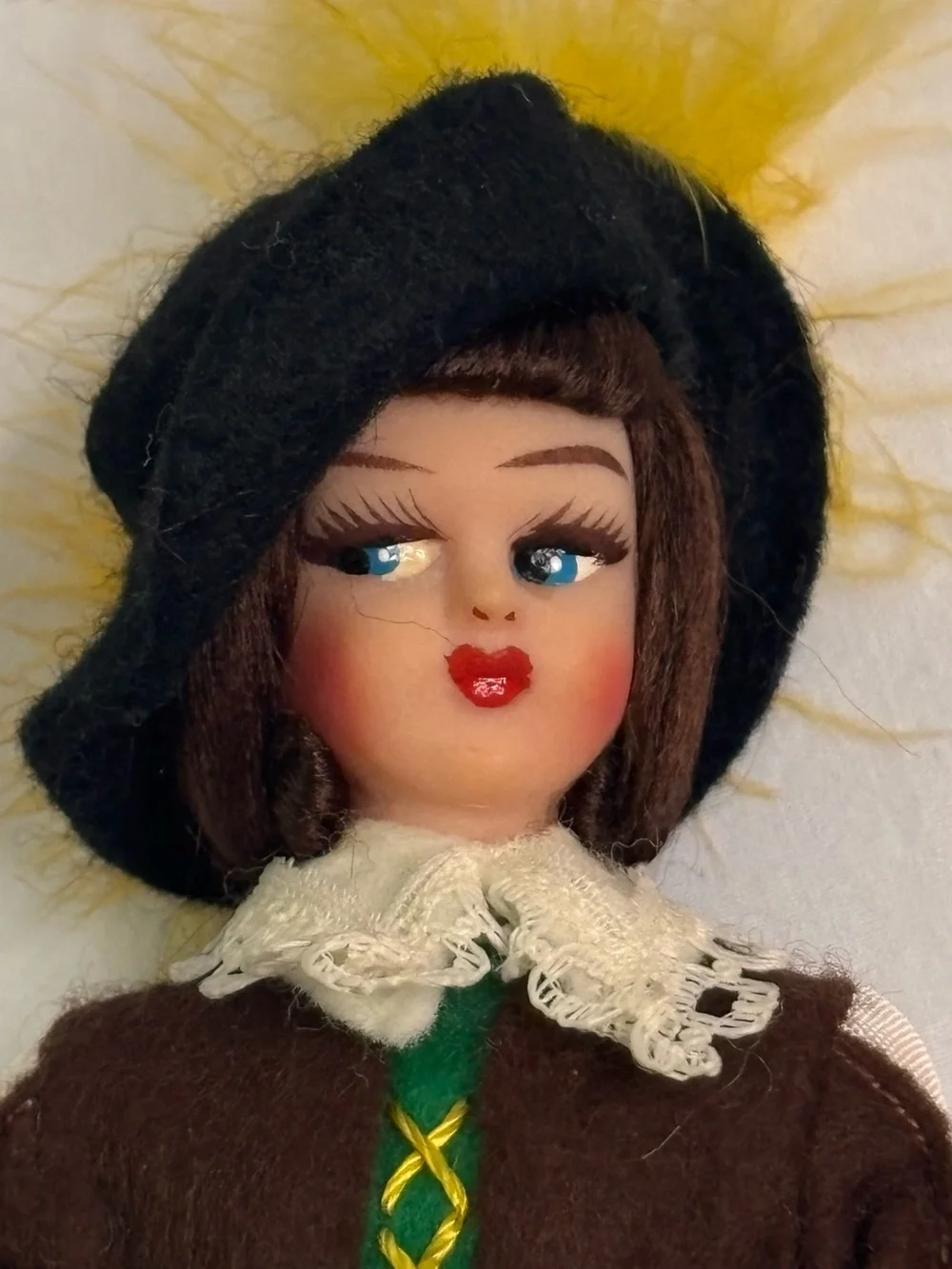 Italian Traditional Kids' Doll Pair in Green and Brown Costume from Italy 🇮🇹